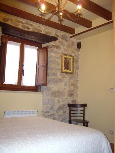 Hotel Rural La Casa Del Montero Espinosa de los Monteros Kültér fotó